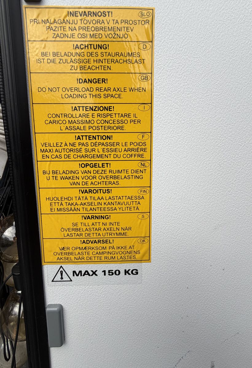 Merket om maks 150 kg i garasjen