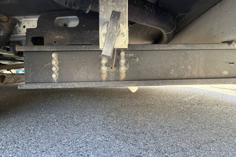 Spaken for gråvannstanken under bilen